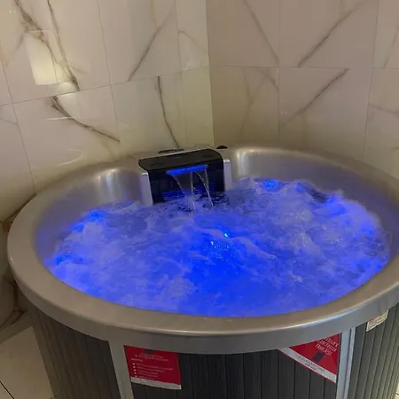 Appartement Golden Royal - Jacuzzi Rouen