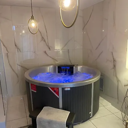 Appartement Golden Royal - Jacuzzi *