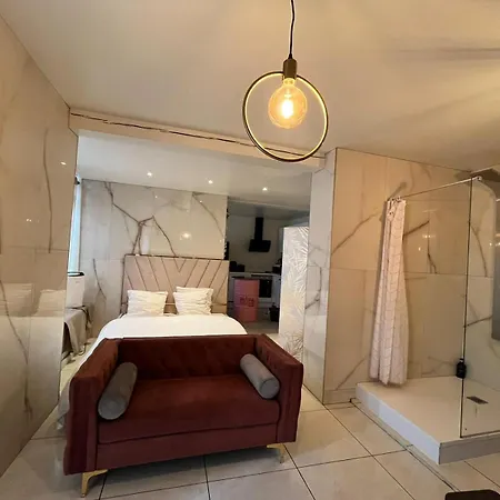 Golden Royal - Jacuzzi Rouen